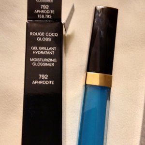 ✨Rare✨ Chanel Lipgloss: 792 Aphrodite ✨NIB✨